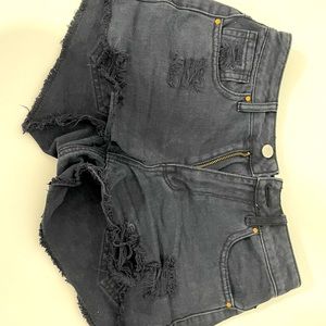 pacsun black jean shorts